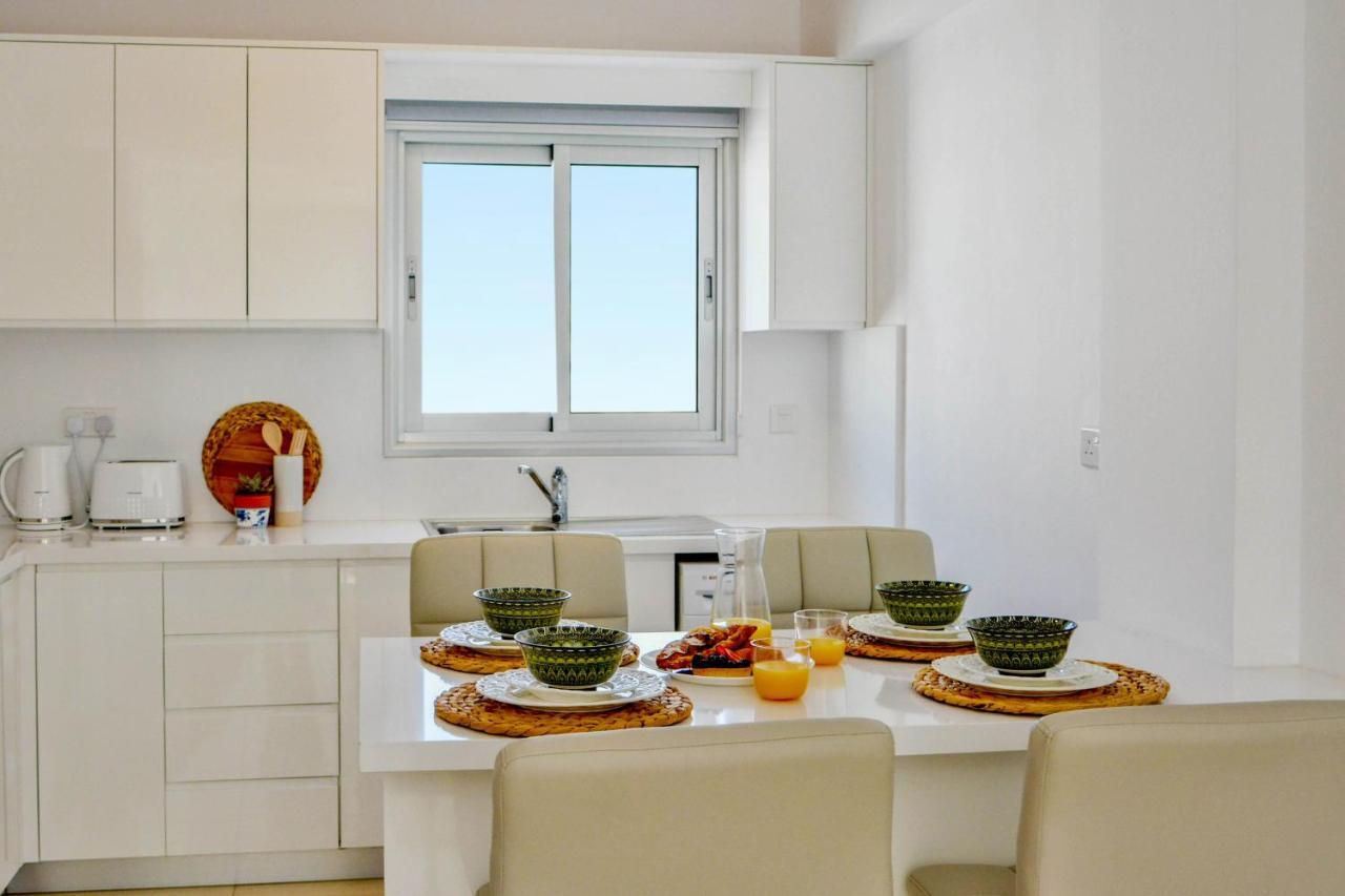 Phaedrus Living: Seaside Luxury Flat Lighthouse 67 Apartman Paphos Kültér fotó